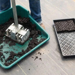 Stand-up 35 Soil Blocker -Garden Seed Shop 07465 02 standup35soilblock