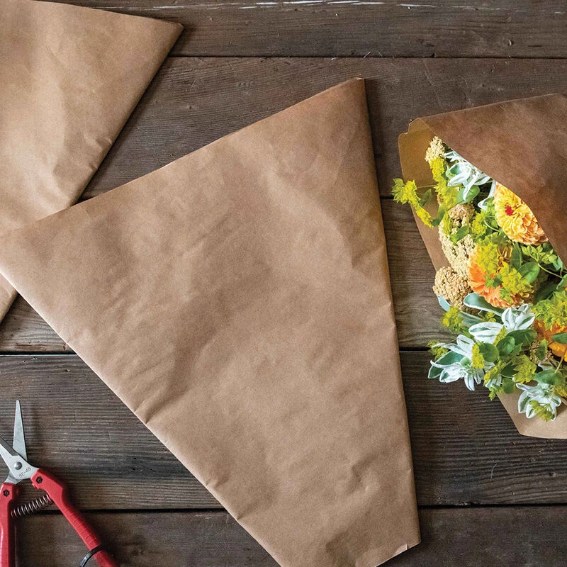 Kraft Paper Cut-Flower Sleeves – L, 100 Count 3 Kraft Paper Cut-Flower Sleeves – L, 100 Count